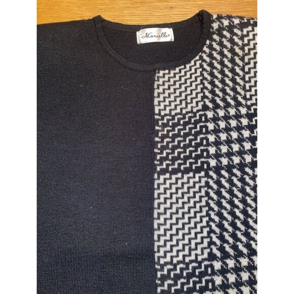 Womens Patterned Sweater - Picture 2 of 5